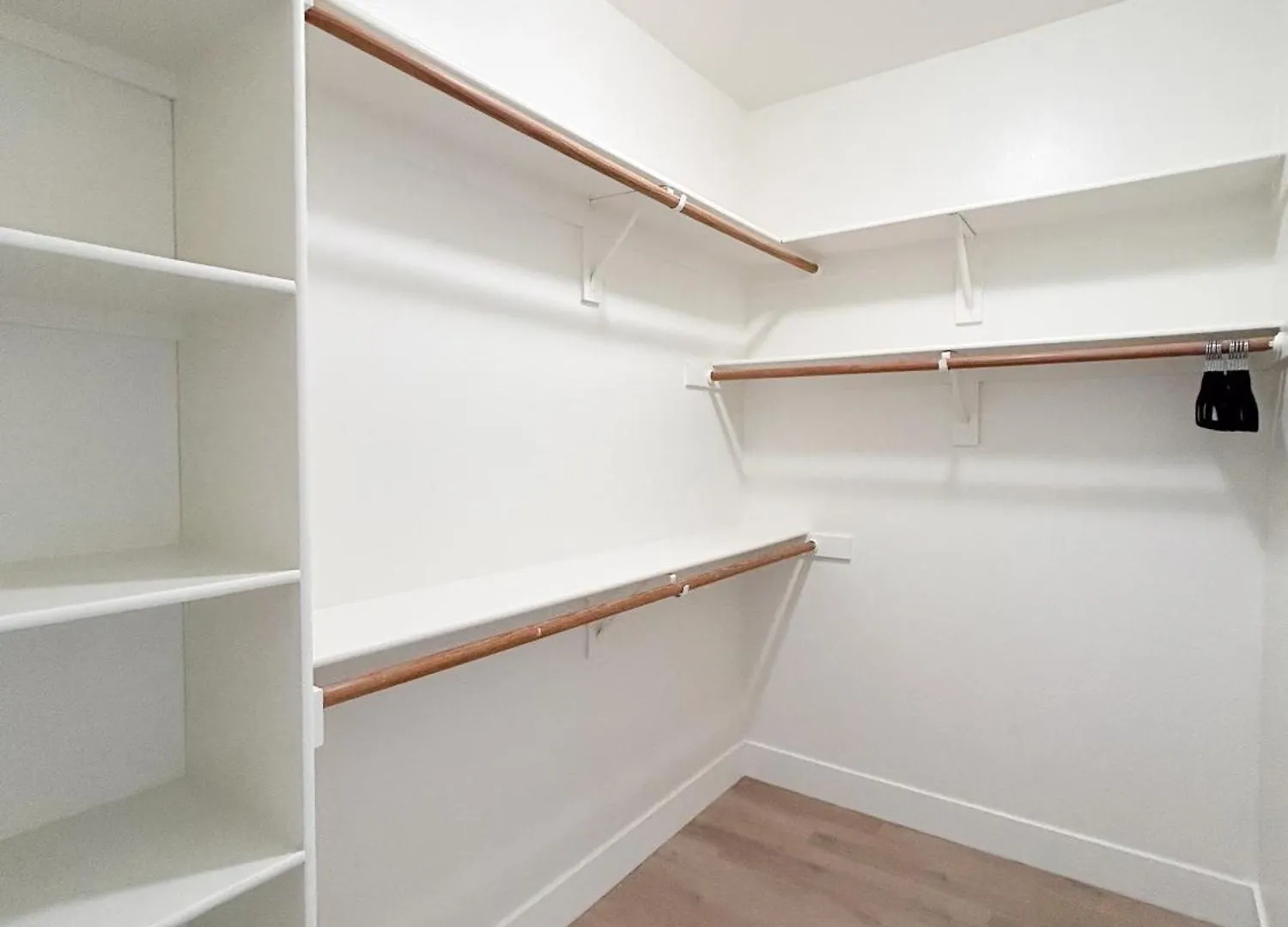 Apartment Golden Coast Living, Spacious 3Bd 3Ba Near The Water! Los Angeles